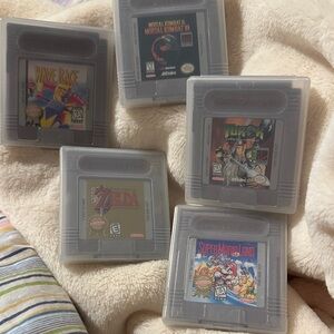 Nintendo Game Boy Cartridge Collection - Gray